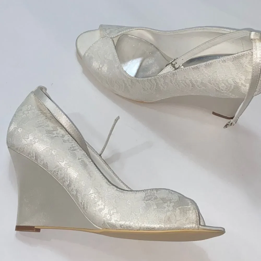 Elegant Park Women Shoes Size 40